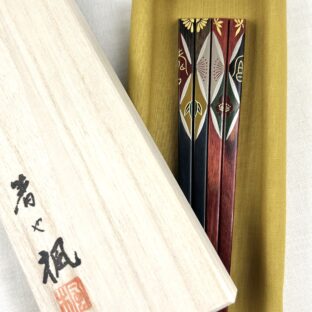 箸や楓が大切にしたい「よりそい箸」-「菱七宝」